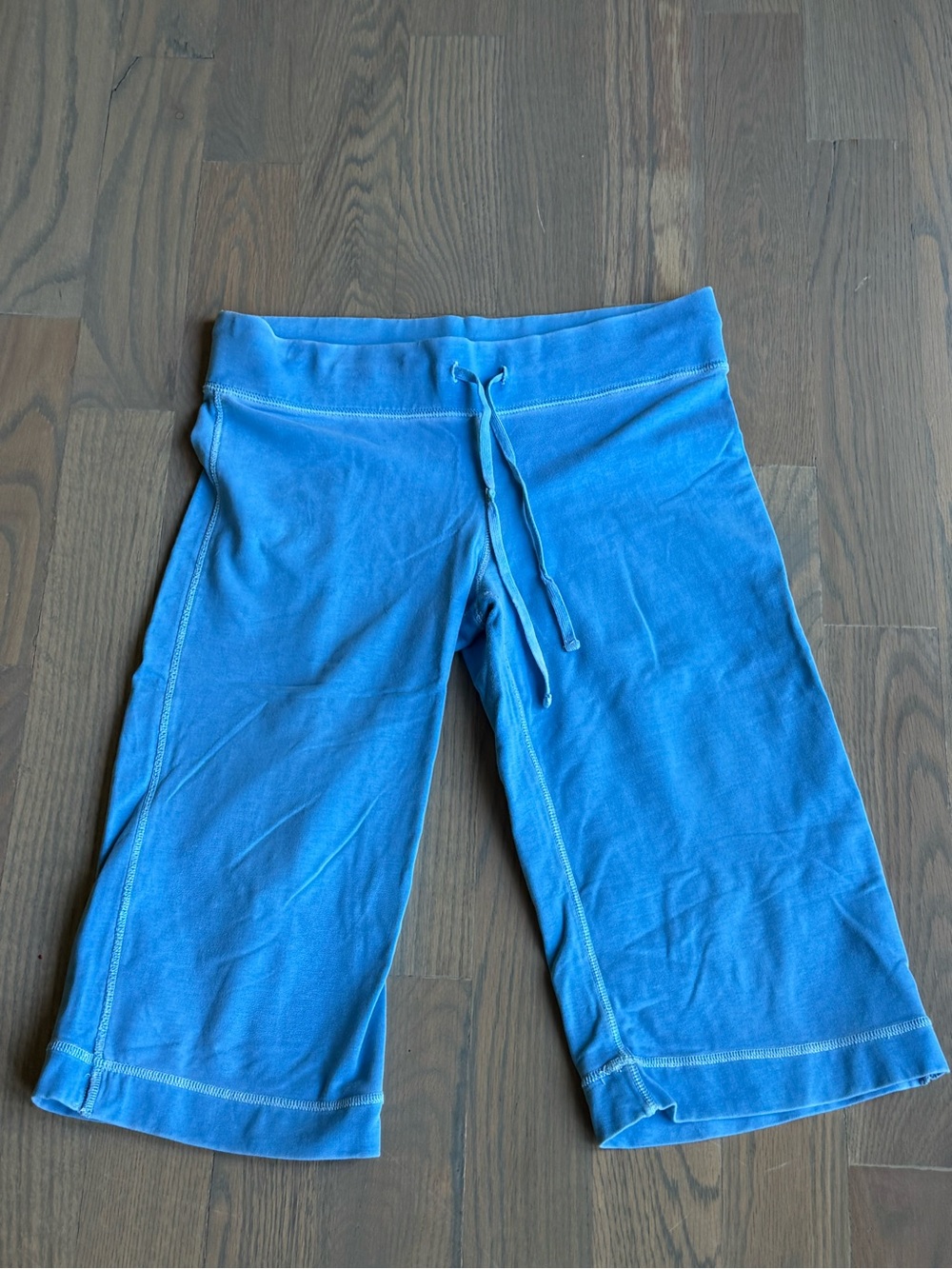 GAP Women’s Blue Drawstring Capri Shorts Size S